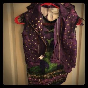 Descendants Mal costume 7/8. Good condition